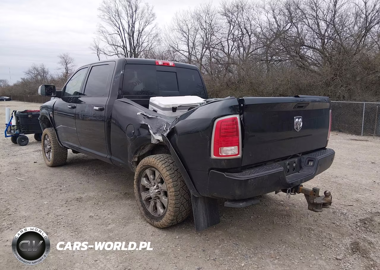 2016 Ram 2500 Laramie VIN:3C6UR5FL2GG191651 - 3