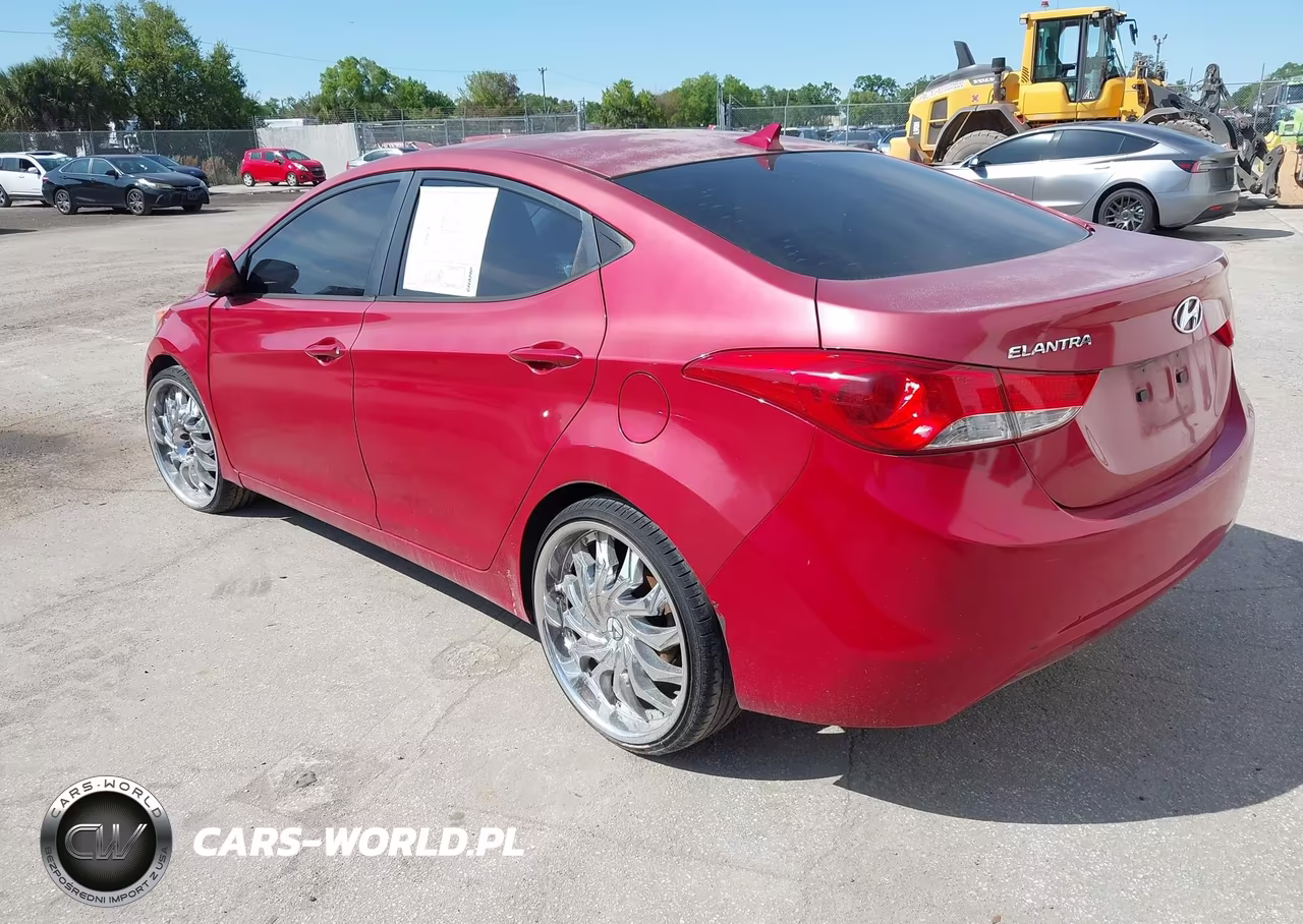 2013 Hyundai Elantra Gls VIN:KMHDH4AE6DU935643 - 3