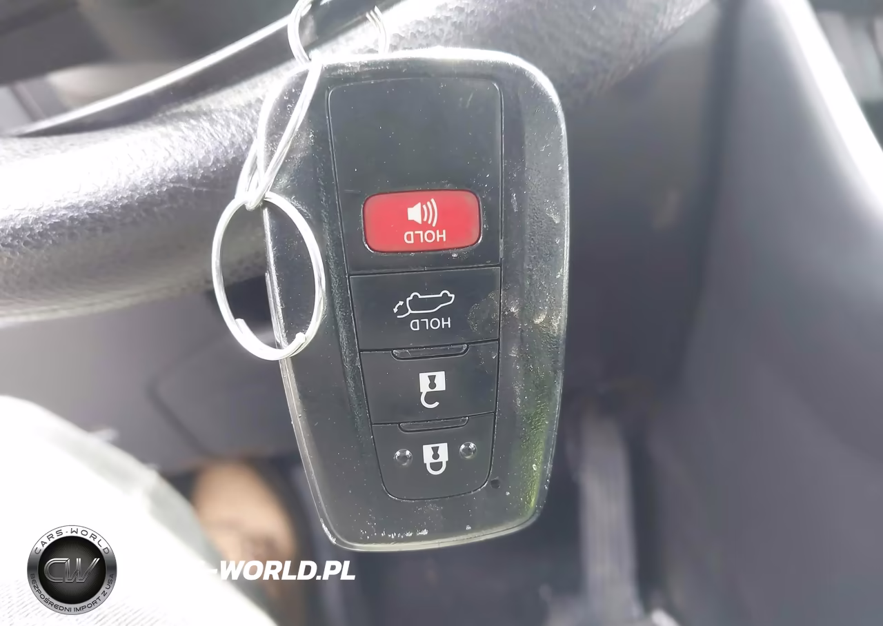 2020 Toyota Rav4 Xle VIN:2T3P1RFV4LC104317 - 11