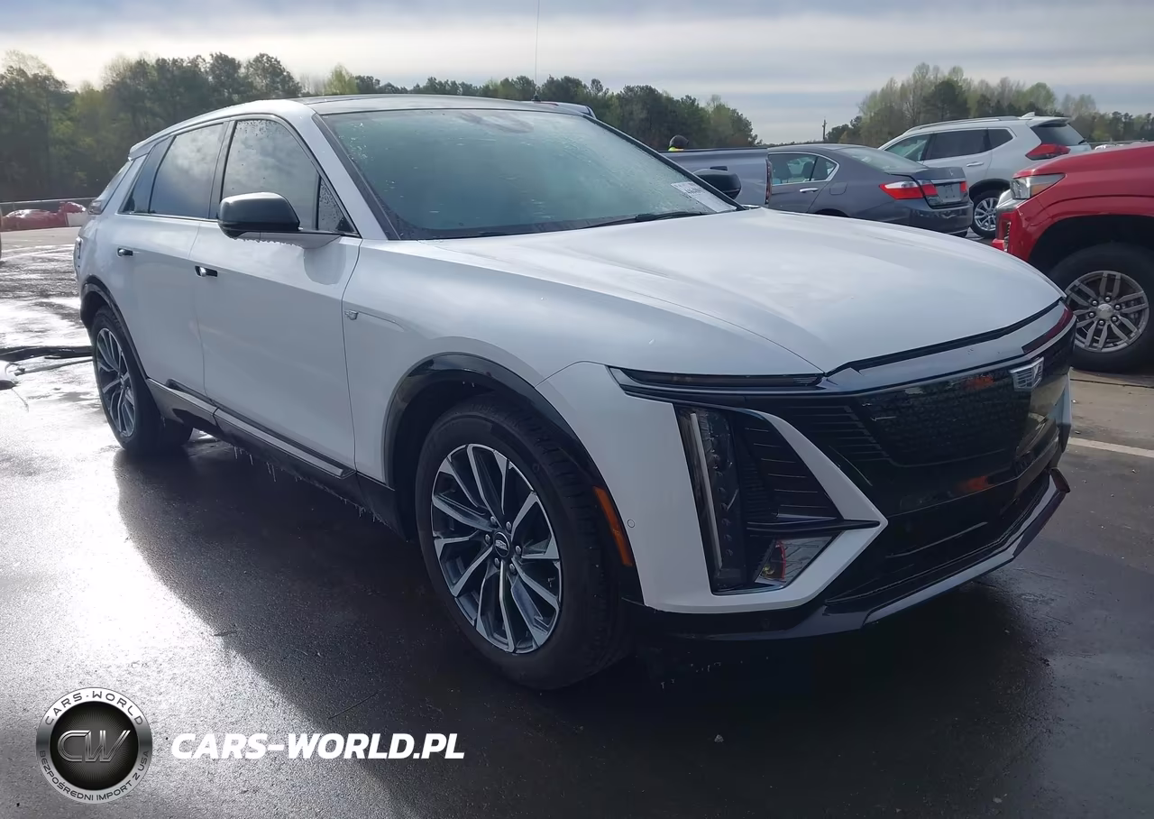 2024 Cadillac Lyriq Sport W-1Sj
