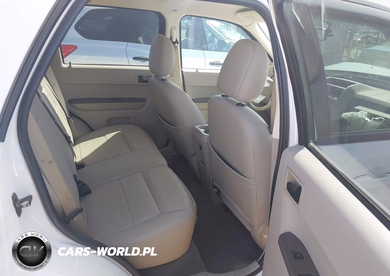2008 Ford Escape Hybrid VIN:1FMCU49H58KB16517 - 8
