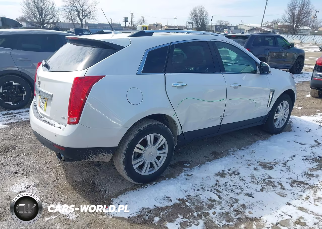 2013 Cadillac Srx Luxury Collection VIN:3GYFNGE35DS648241 - 4