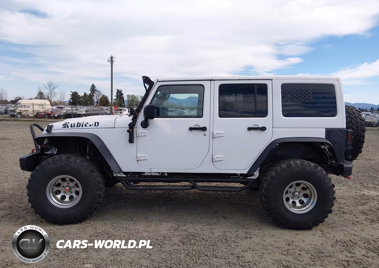 2017 Jeep Wrangler Unlimited Rubicon VIN:1C4BJWFG9HL654115 - 15