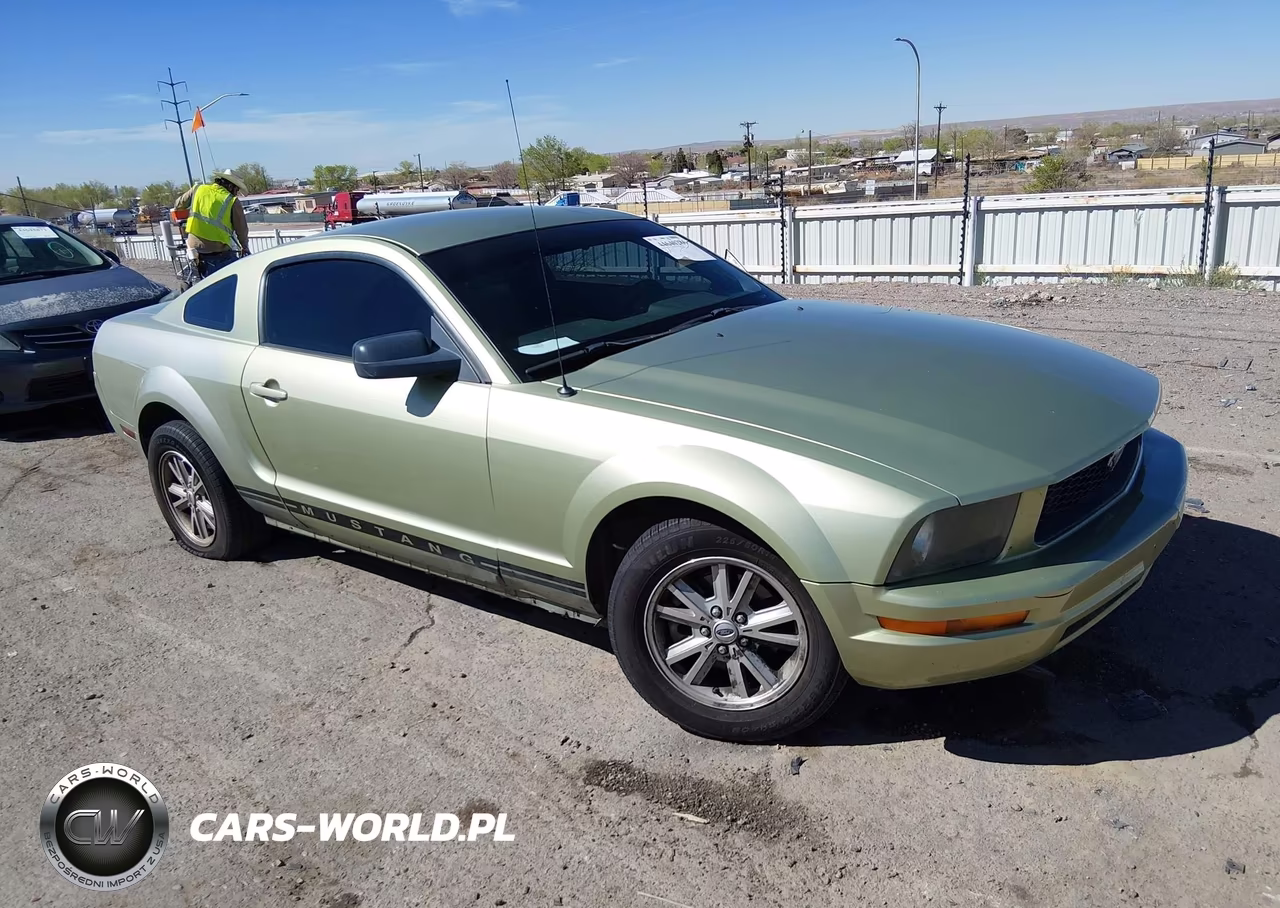 2006 Ford Mustang V6