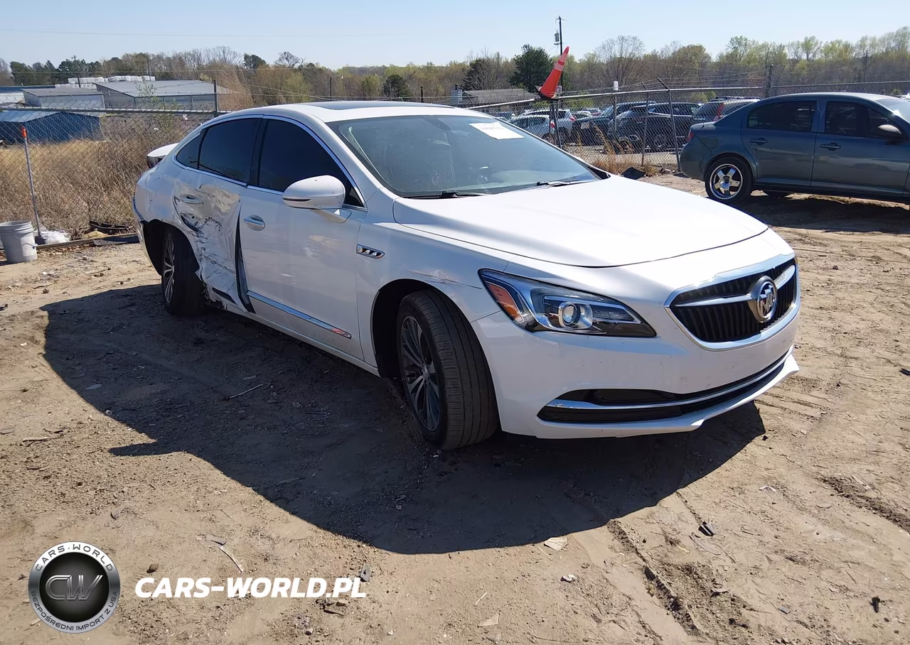2017 Buick Lacrosse Essence – zdjęcie 1 z 16