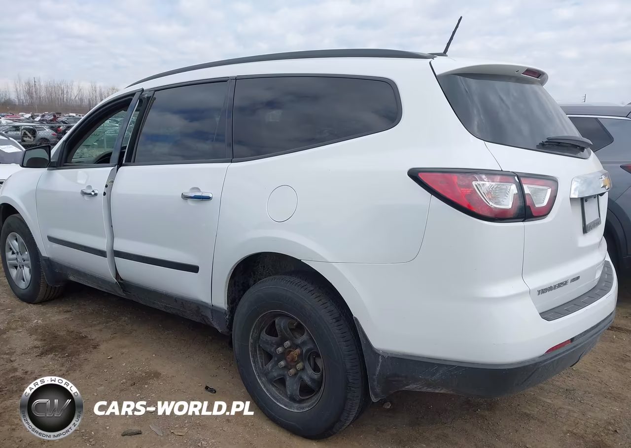 2017 Chevrolet Traverse Ls VIN:1GNKVFED5HJ346339 - 3