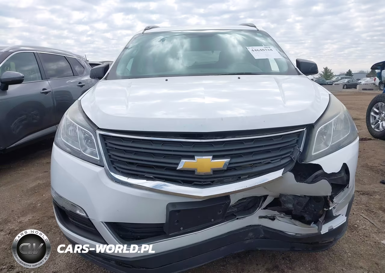 2017 Chevrolet Traverse Ls VIN:1GNKVFED5HJ346339 - 6