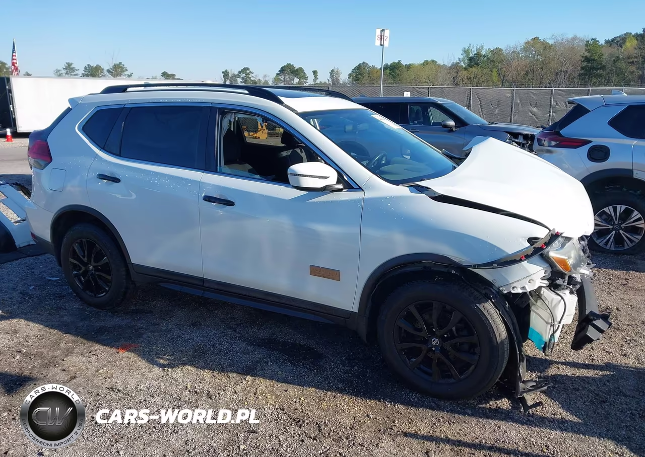 2017 Nissan Rogue Sv