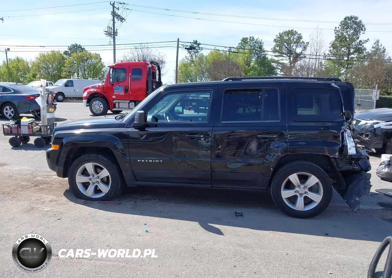 2012 Jeep Patriot Latitude VIN:1C4NJPFA5CD601784 - 14