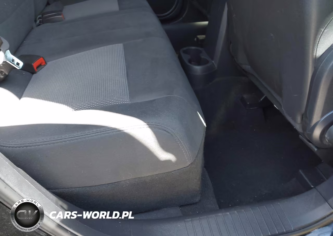 2012 Jeep Patriot Latitude VIN:1C4NJPFA5CD601784 - 8