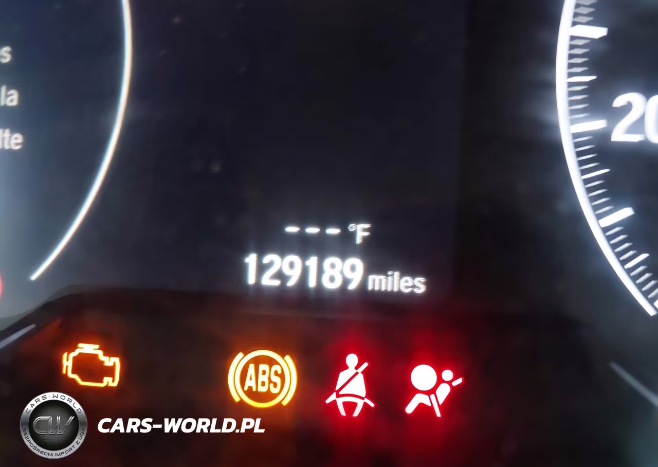 2018 Honda Accord Sport VIN:1HGCV1F38JA247608 - 14