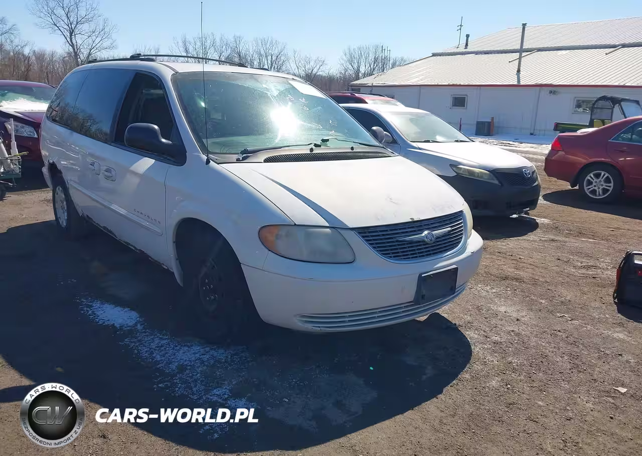2001 Chrysler Town & Country Lx