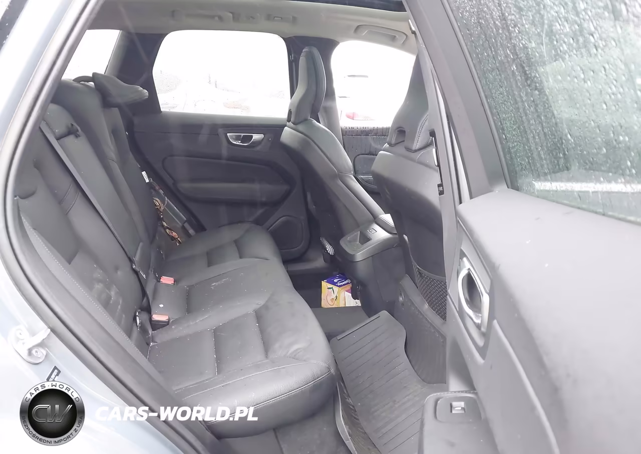 2023 Volvo Xc60 B5 Plus Bright Theme VIN:YV4L12RN0P1392791 - 8