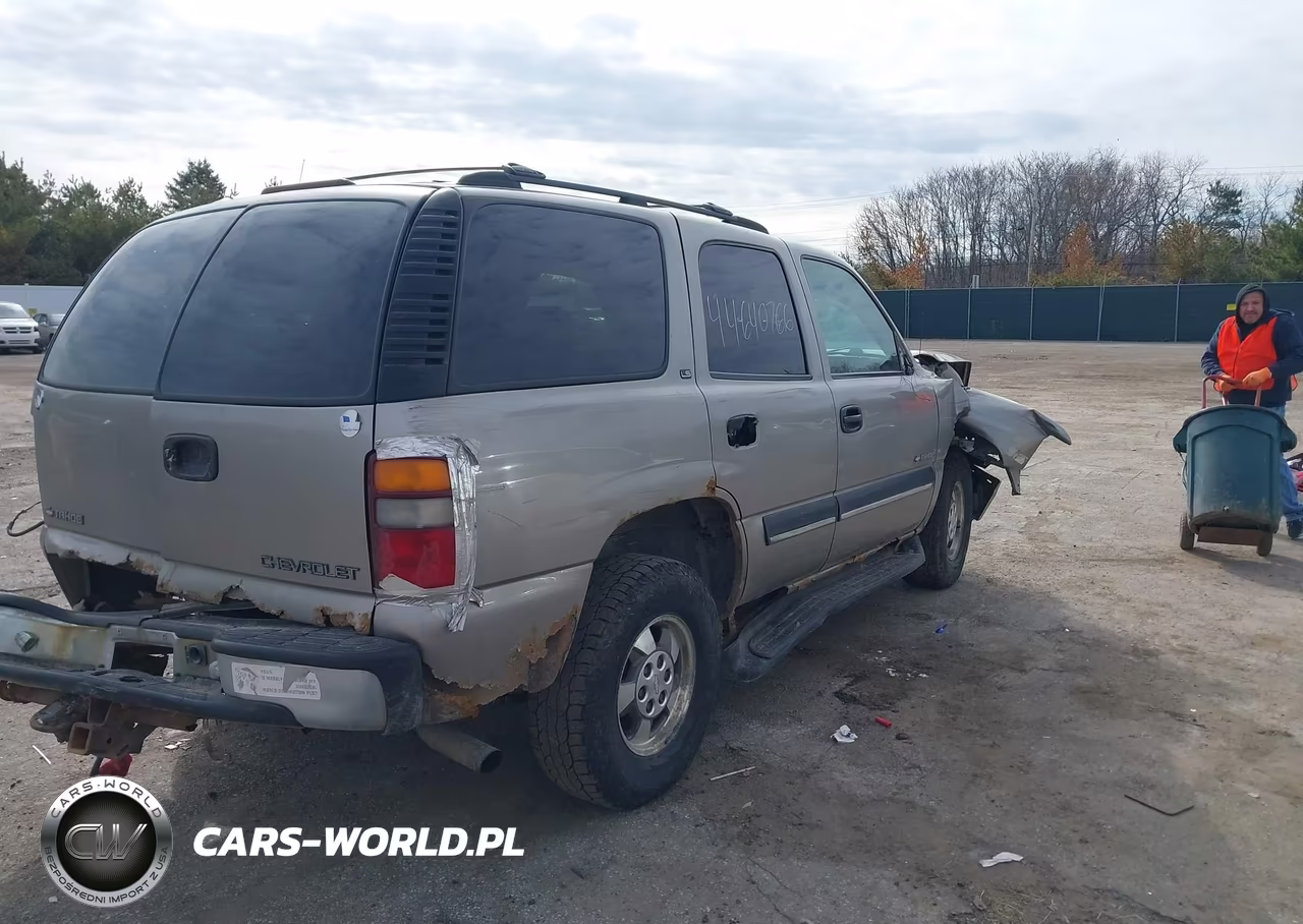 2001 Chevrolet Tahoe Ls VIN:1GNEC13T61J254503 - 4