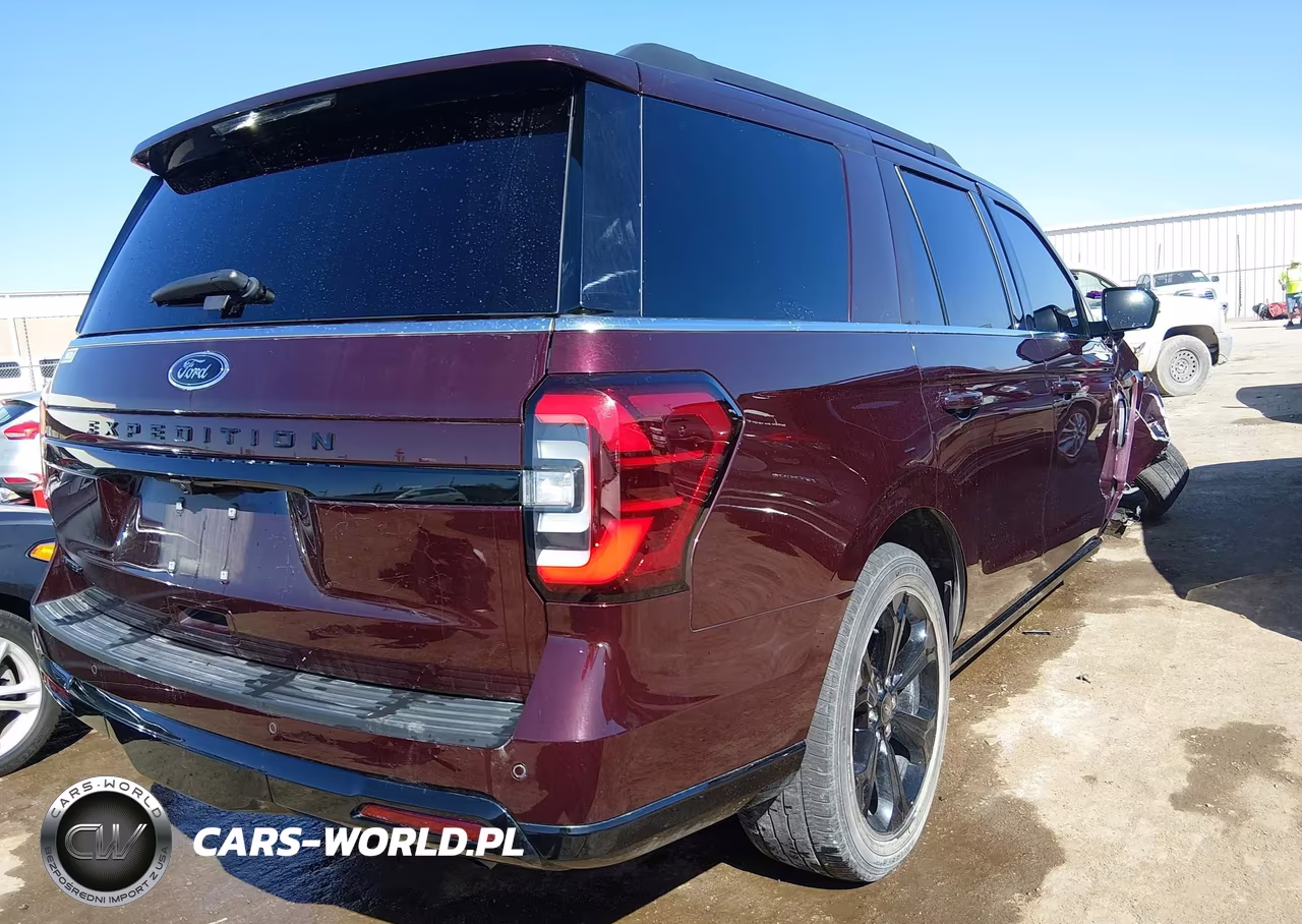 2023 Ford Expedition Limited VIN:1FMJU1K83PEA61224 - 4