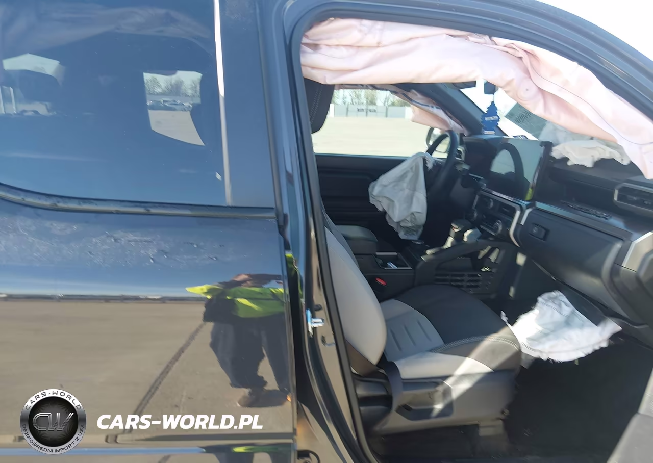 2025 Toyota Tacoma Trd Sport VIN:3TMLB5JN7SM108386 - 5