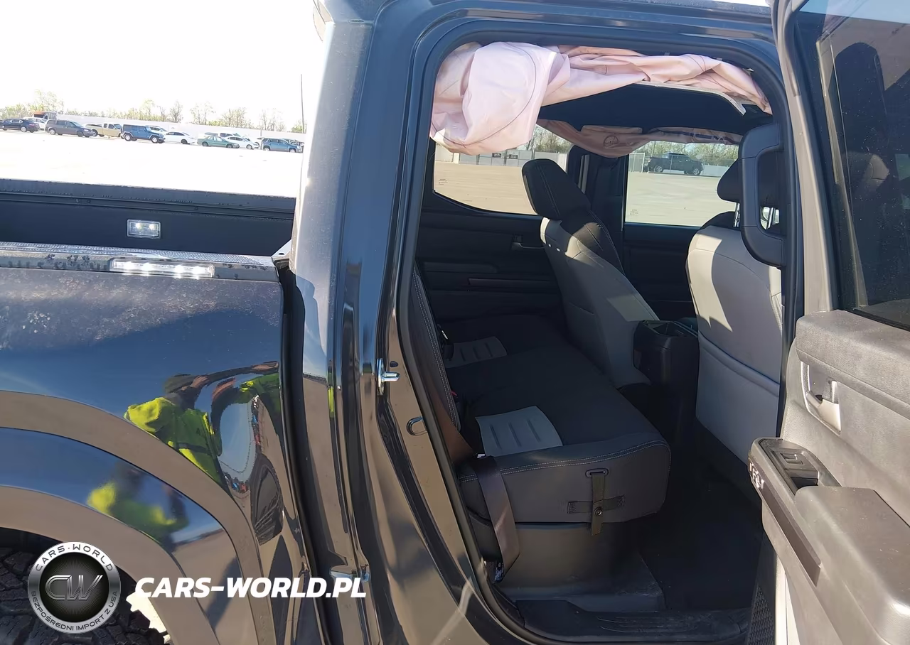 2025 Toyota Tacoma Trd Sport VIN:3TMLB5JN7SM108386 - 8