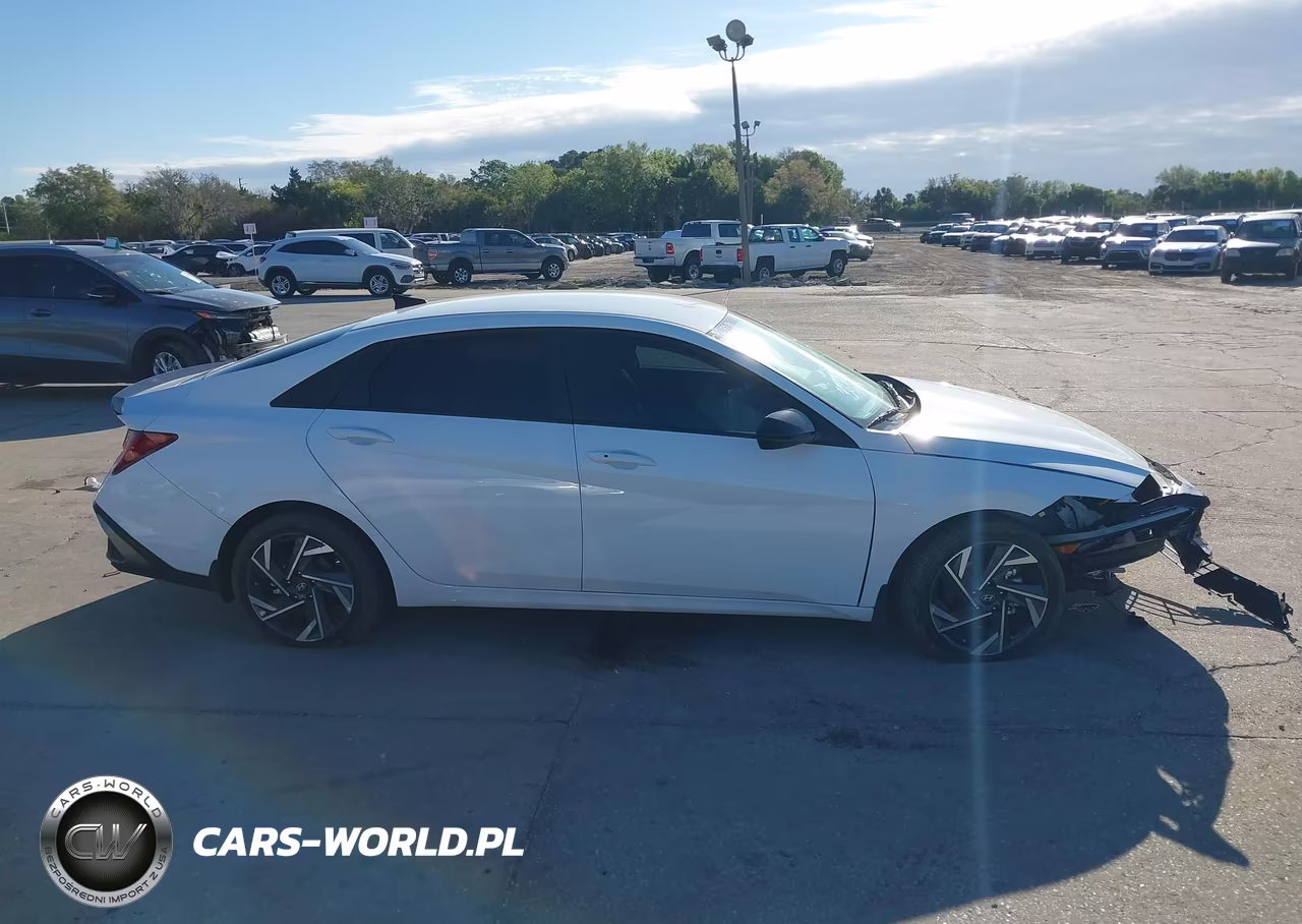 2025 Hyundai Elantra Hybrid Sel Sport VIN:KMHLM4DJ0SU148085 - 13