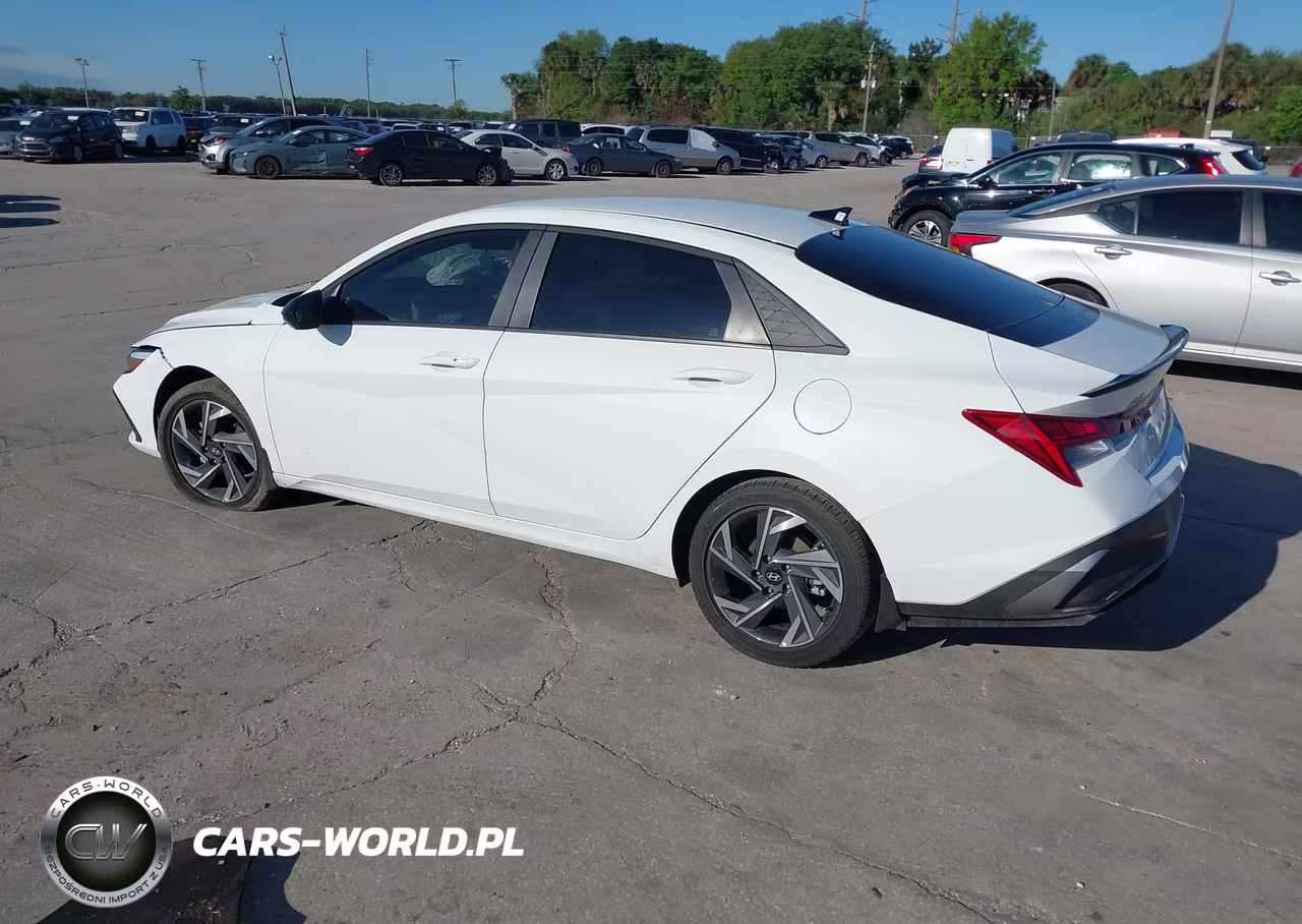 2025 Hyundai Elantra Hybrid Sel Sport VIN:KMHLM4DJ0SU148085 - 3