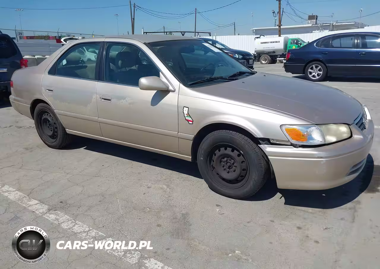 2000 Toyota Camry Le