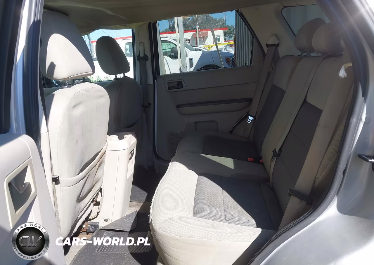2008 Ford Escape Xlt VIN:1FMCU03Z68KB52372 - 8