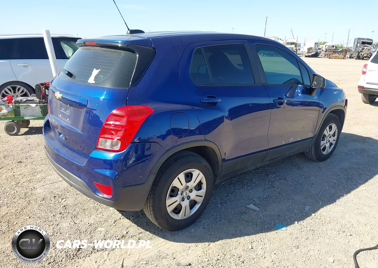 2017 Chevrolet Trax Ls VIN:3GNCJKSB5HL206814 - 4