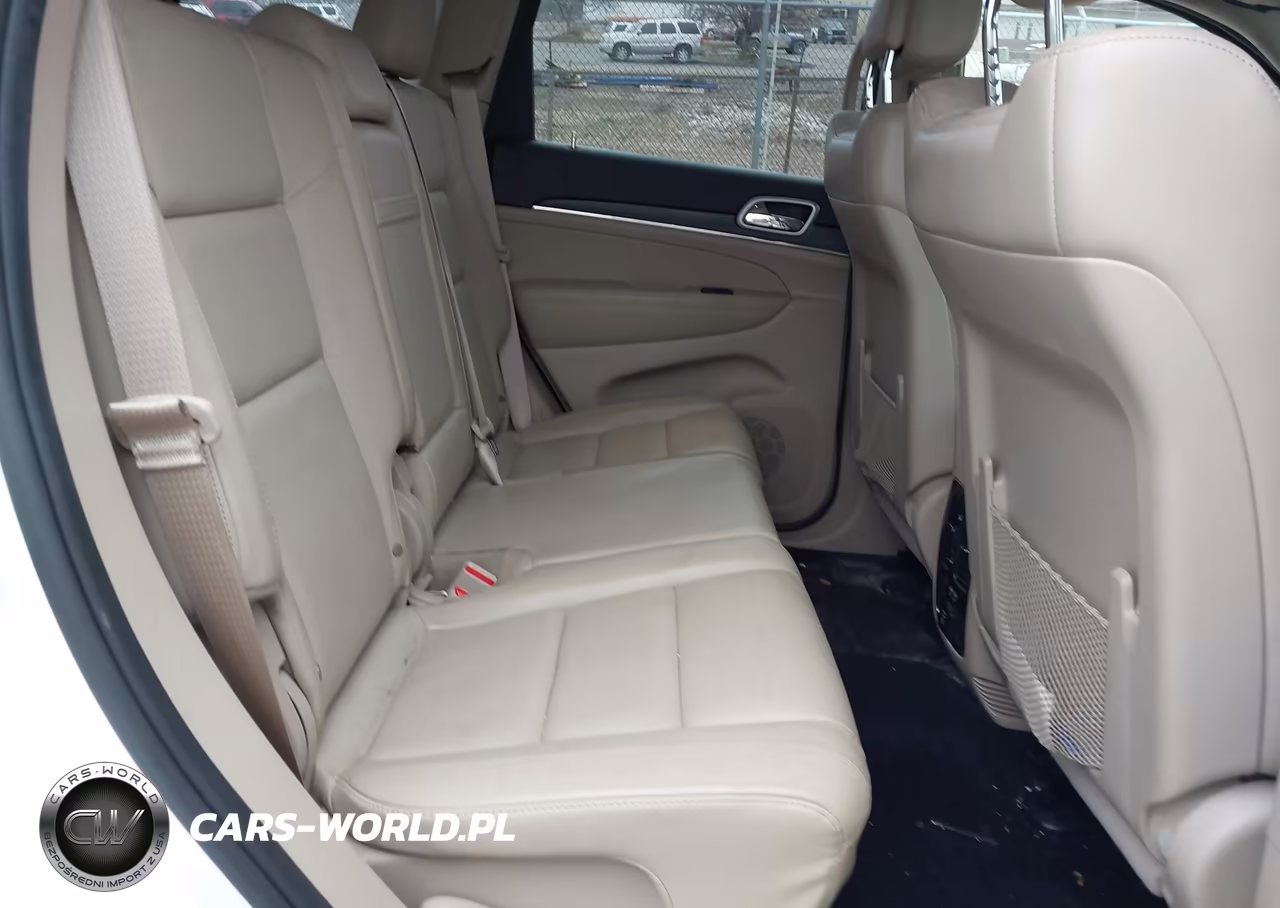 2019 Jeep Grand Cherokee Limited 4X4 VIN:1C4RJFBG0KC620799 - 8