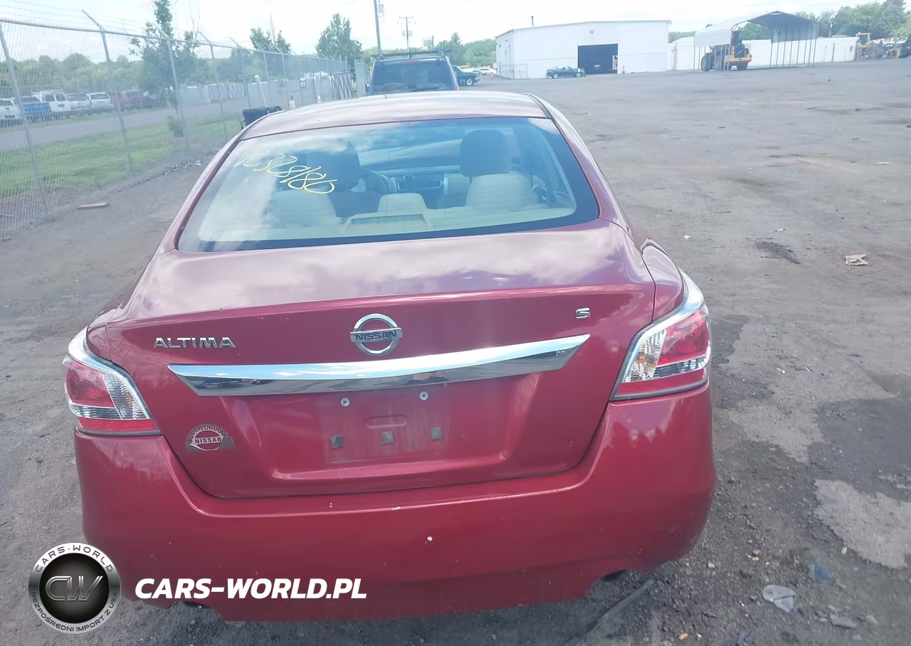 2015 Nissan Altima 2.5 S VIN:1N4AL3AP2FC486008 - 17