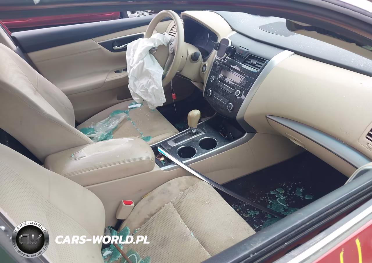 2015 Nissan Altima 2.5 S VIN:1N4AL3AP2FC486008 - 5