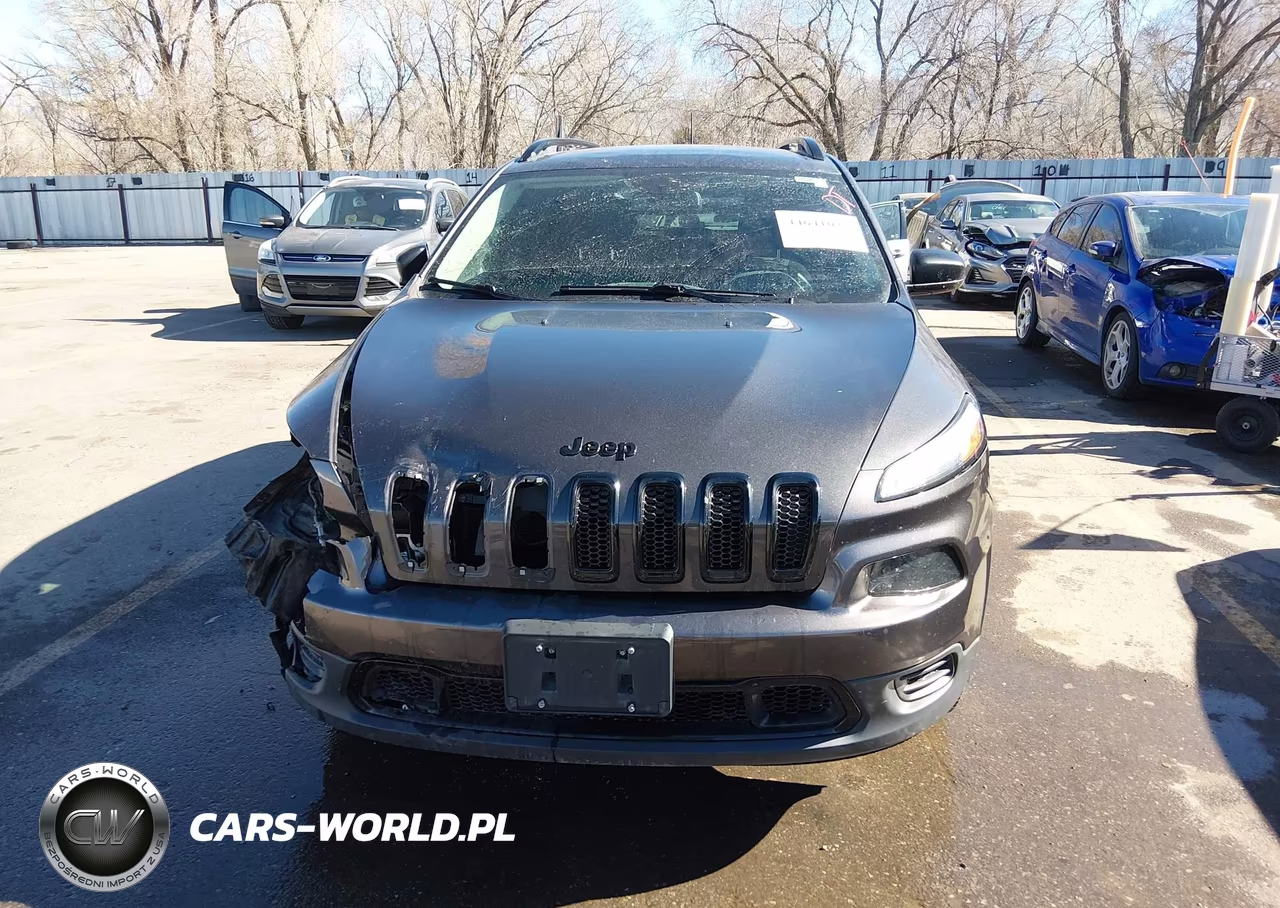 2016 Jeep Cherokee Altitude VIN:1C4PJMABXGW333140 - 12