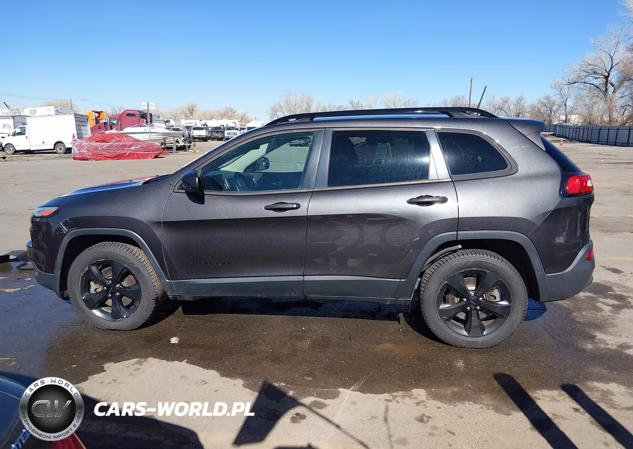 2016 Jeep Cherokee Altitude VIN:1C4PJMABXGW333140 - 14