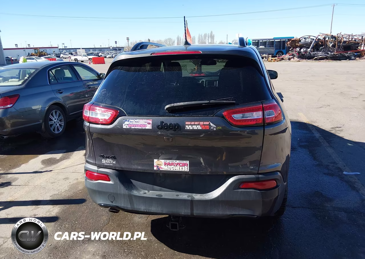 2016 Jeep Cherokee Altitude VIN:1C4PJMABXGW333140 - 16