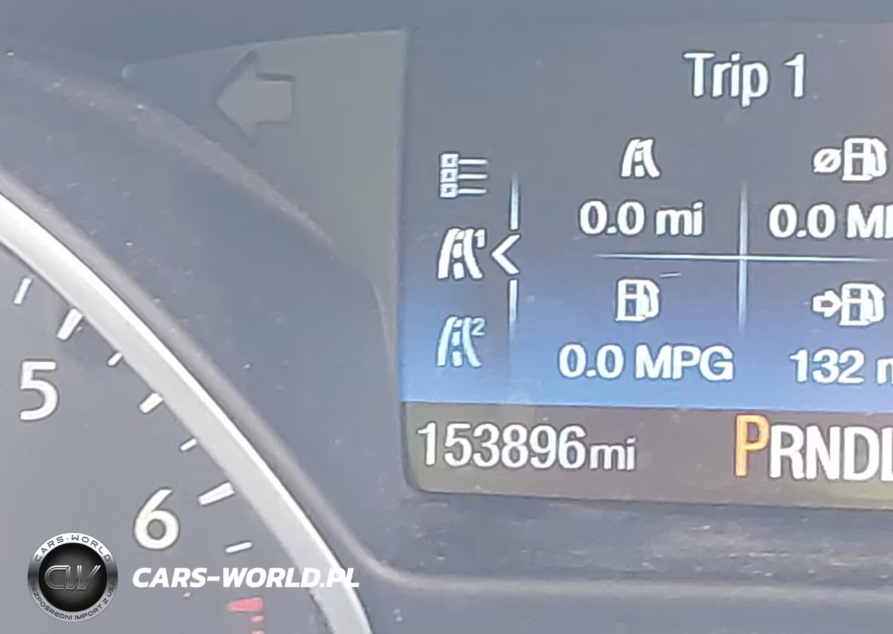 2016 Ford Focus S VIN:1FADP3E24GL256410 - 15