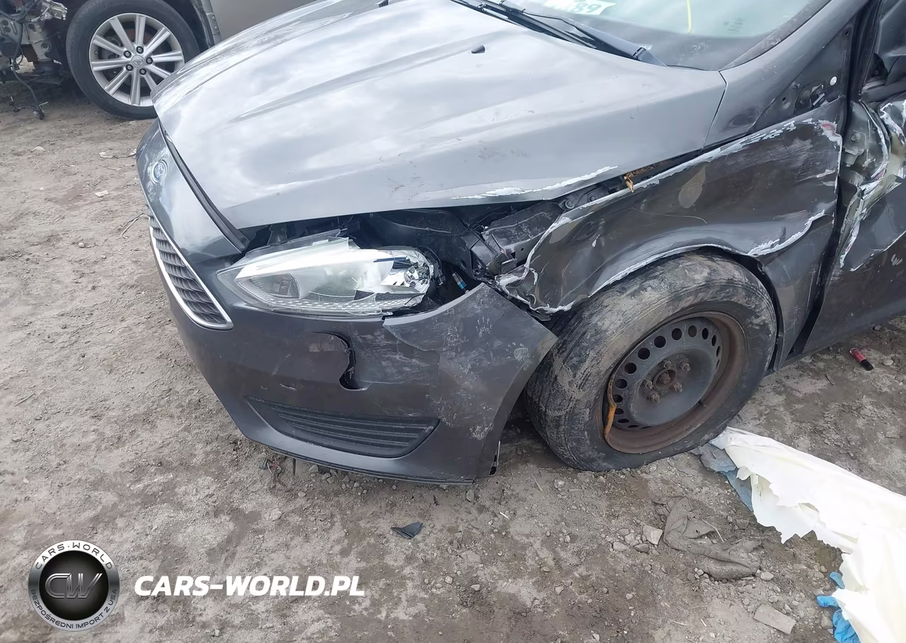 2016 Ford Focus S VIN:1FADP3E24GL256410 - 6