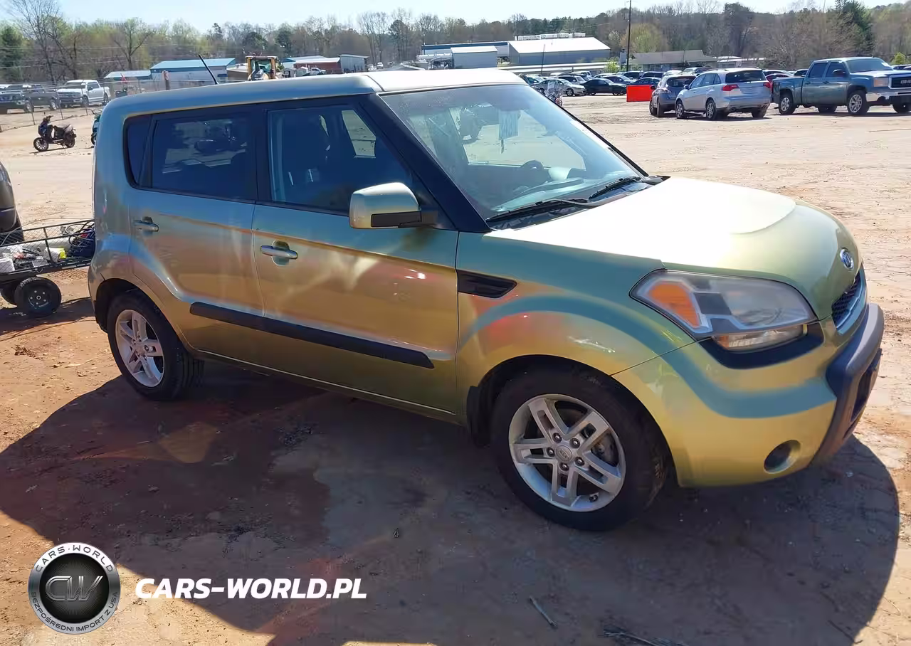 2011 Kia Soul +