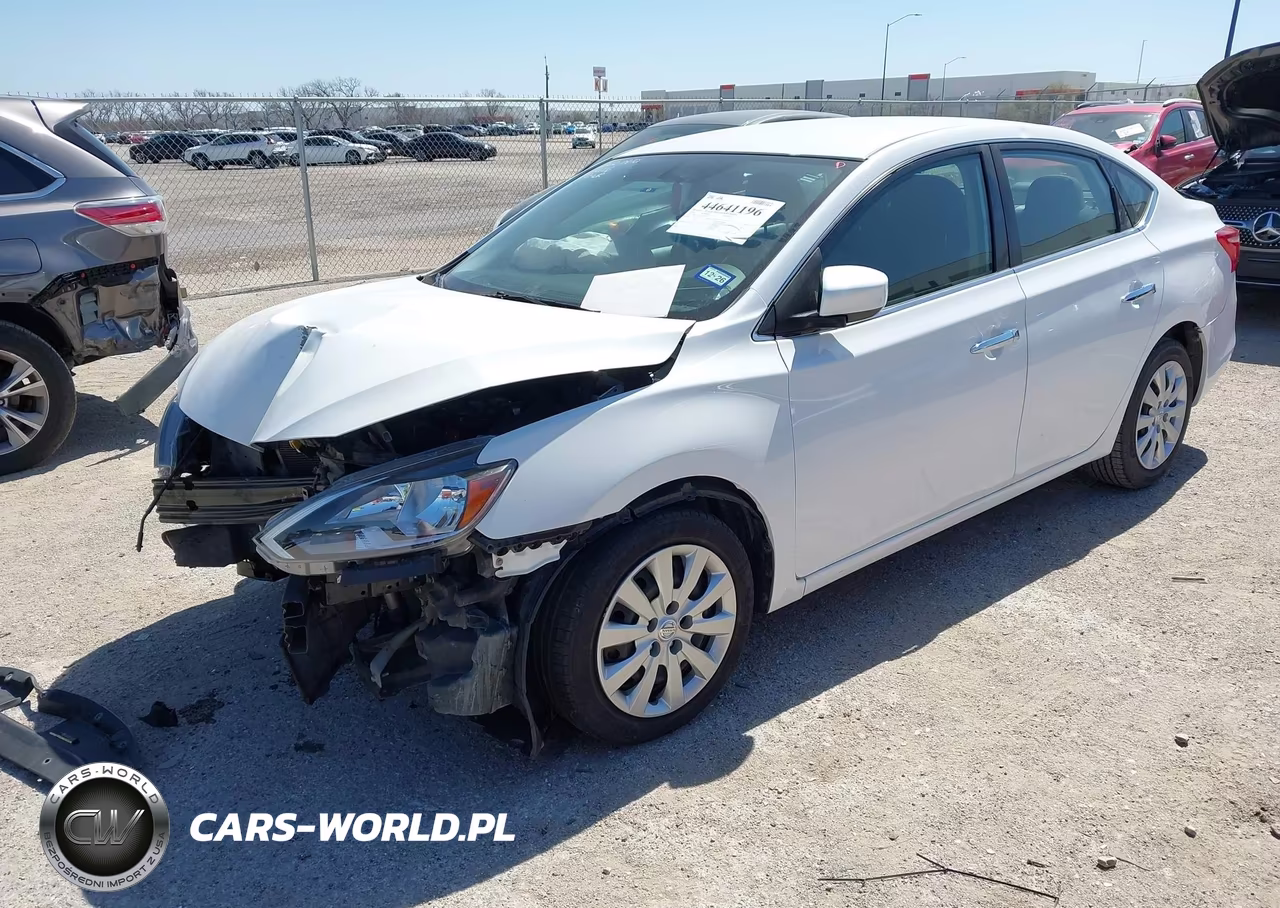 2018 Nissan Sentra S VIN:3N1AB7AP5JY334022 - 2