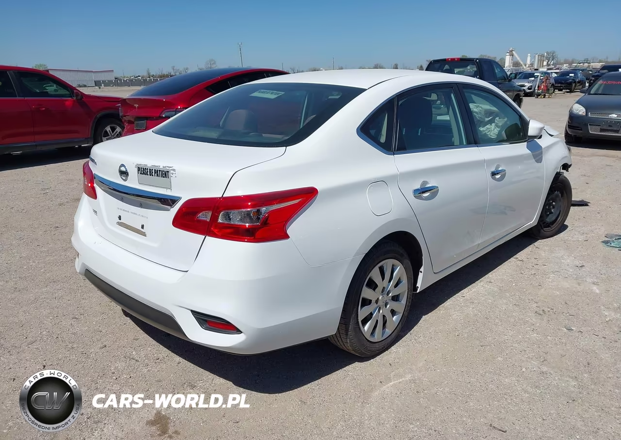 2018 Nissan Sentra S VIN:3N1AB7AP5JY334022 - 4