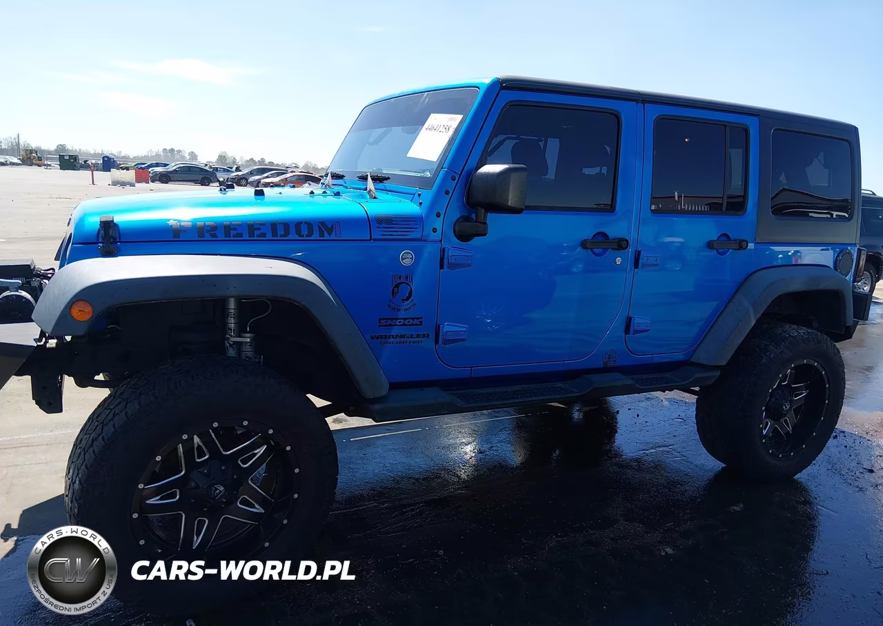 2015 Jeep Wrangler Unlimited Sport VIN:1C4BJWDG7FL518677 - 14