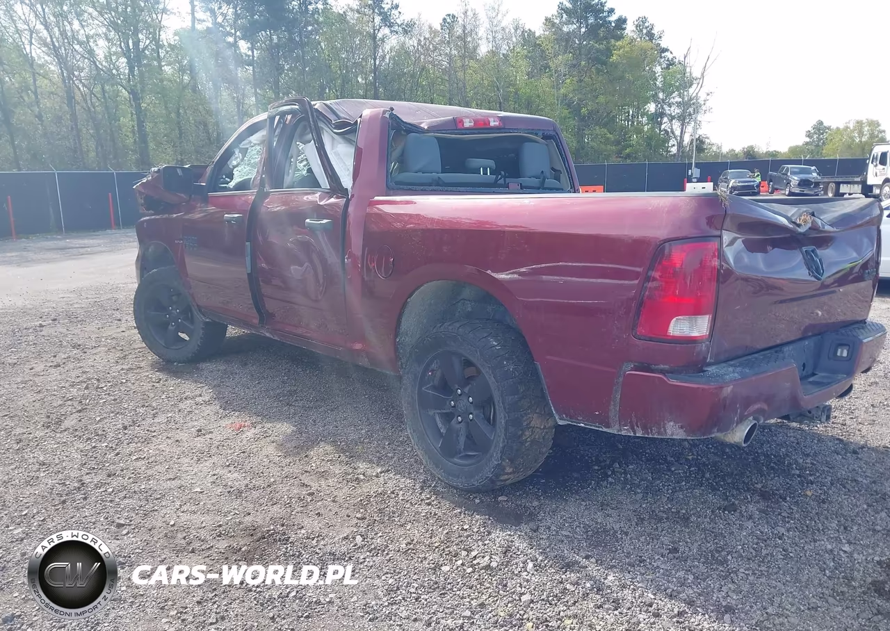 2018 Ram 1500 Express 4X4 5'7 Box VIN:1C6RR7KT3JS142482 - 3