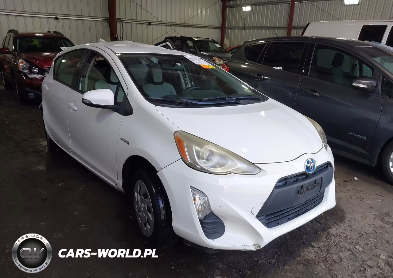2016 Toyota Prius C One