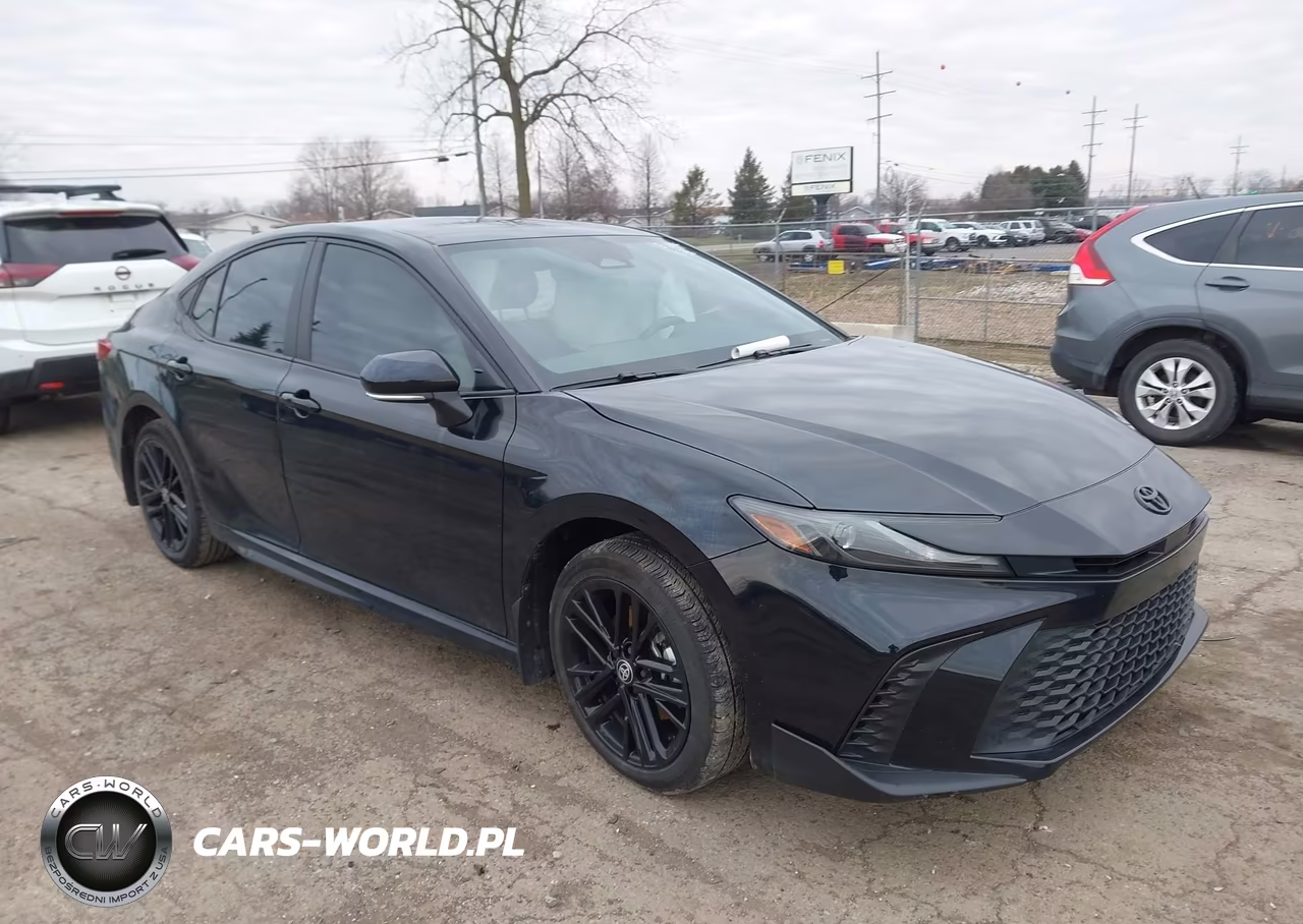 2025 Toyota Camry Se – zdjęcie 1 z 16