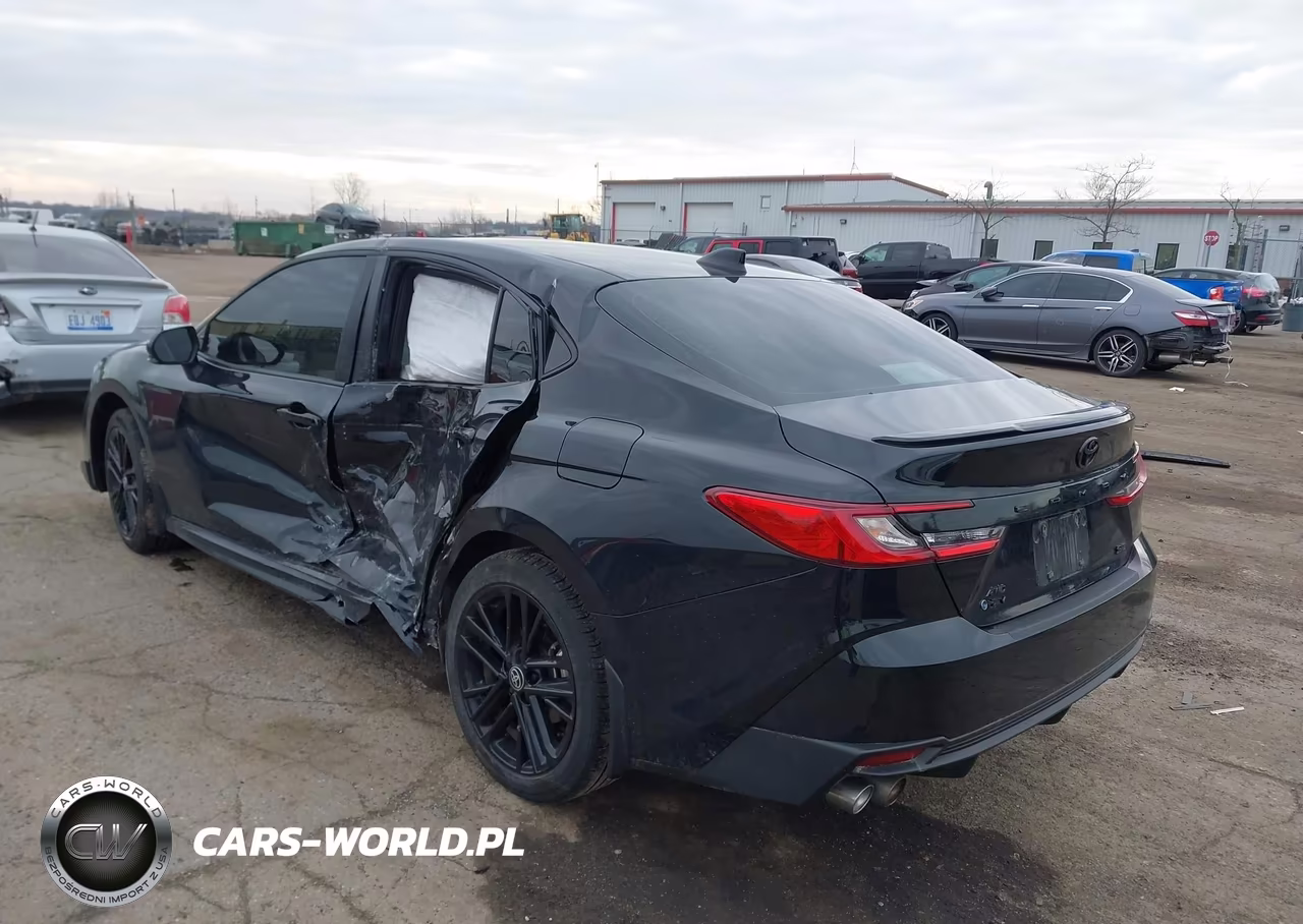 2025 Toyota Camry Se VIN:4T1DBADK3SU515756 - 3