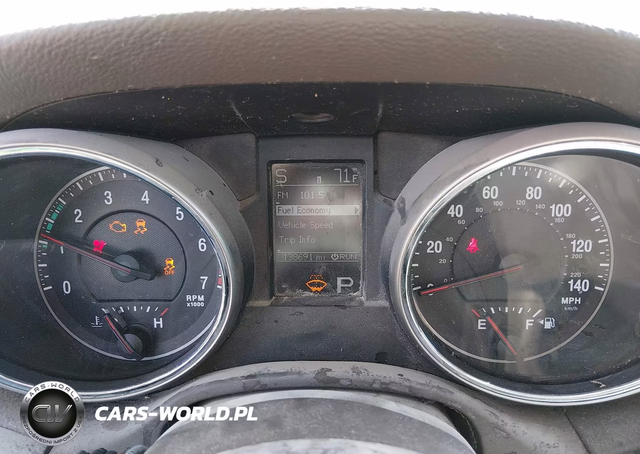 2012 Jeep Grand Cherokee Laredo VIN:1C4RJFAG6CC270517 - 7