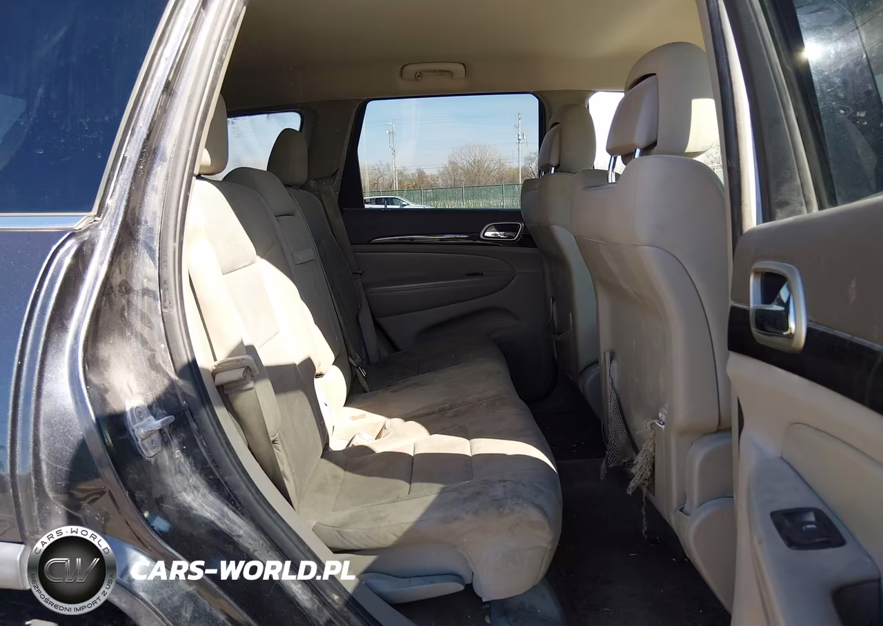 2012 Jeep Grand Cherokee Laredo VIN:1C4RJFAG6CC270517 - 8
