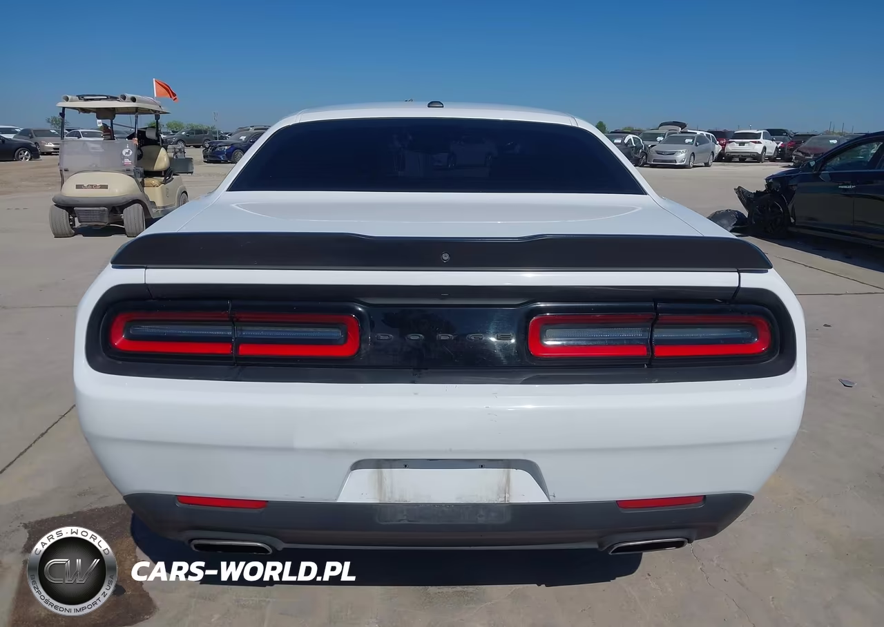 2020 Dodge Challenger Sxt VIN:2C3CDZAGXLH240288 - 16