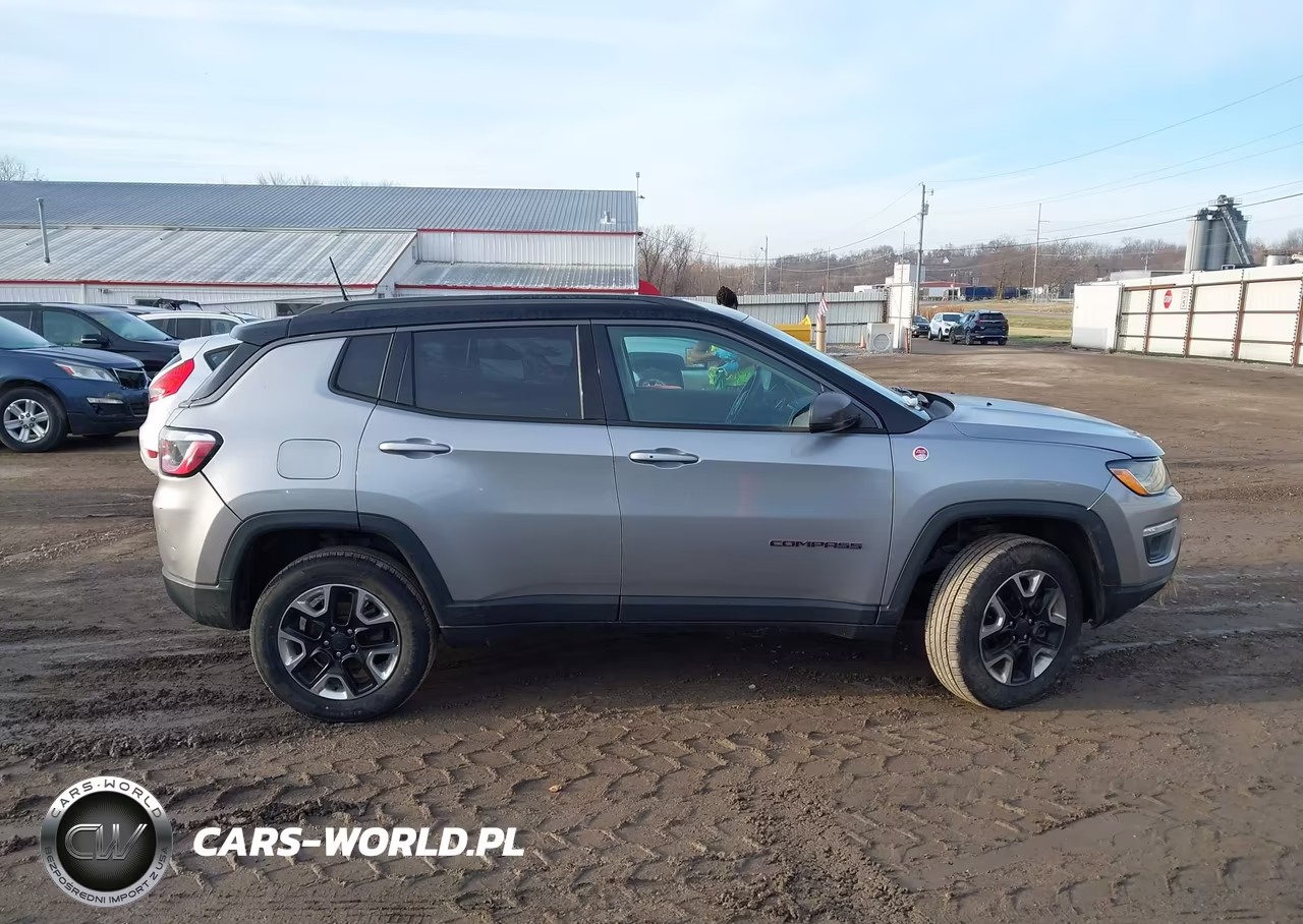 2018 Jeep Compass Trailhawk 4X4 VIN:3C4NJDDB7JT232055 - 13