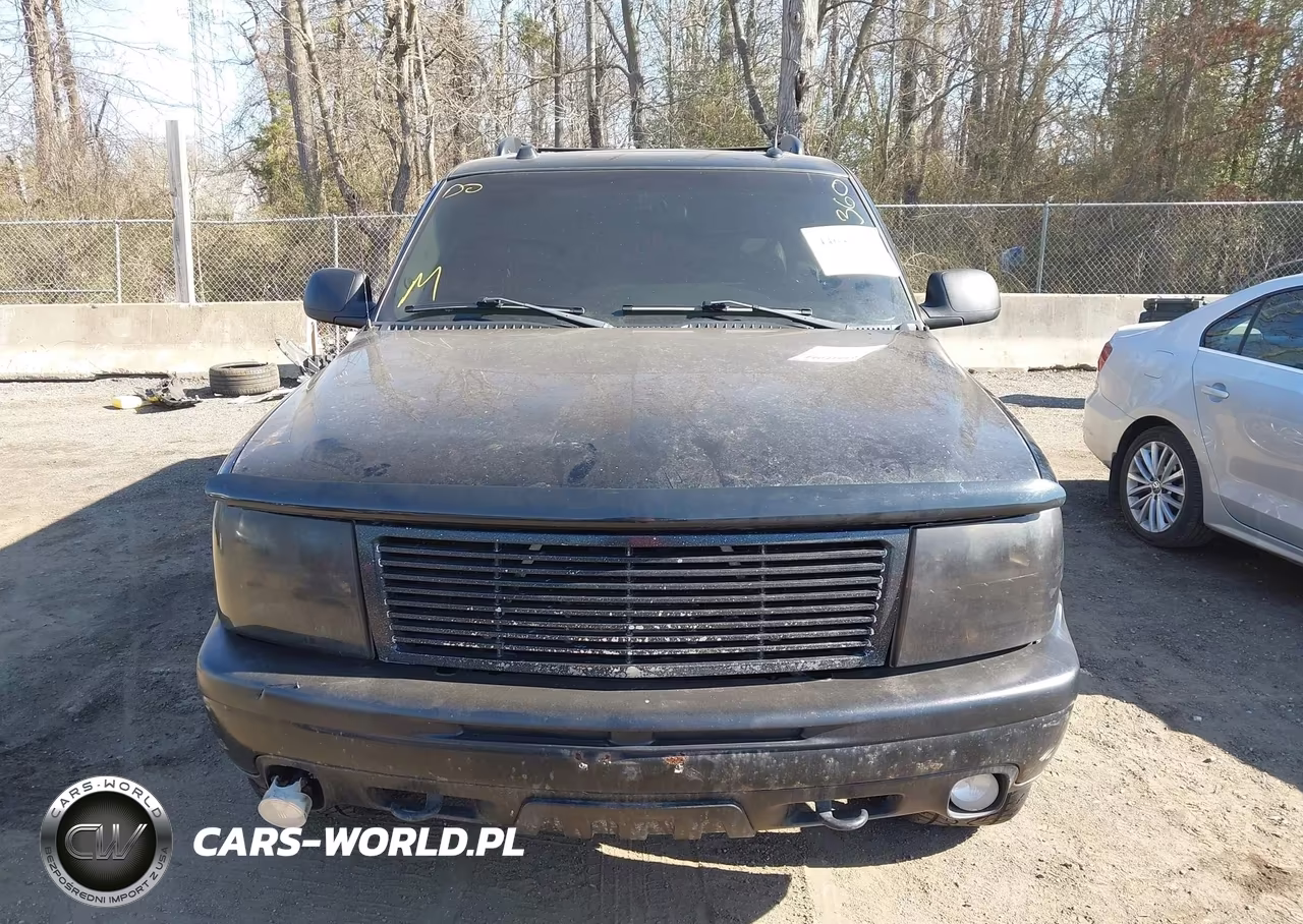 2005 Chevrolet Suburban 1500 Z71 VIN:3GNFK16Z55G117633 - 12
