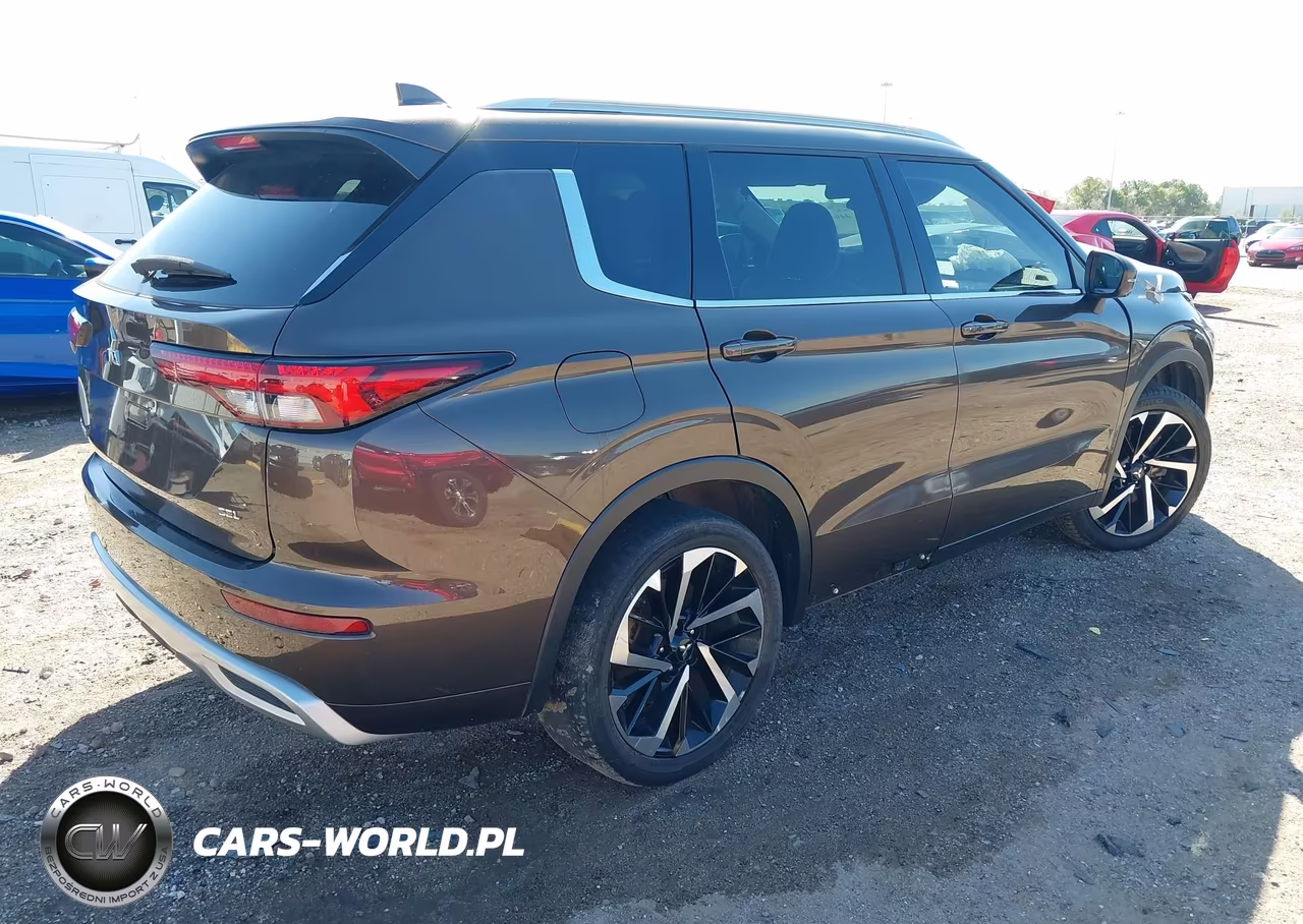 2022 Mitsubishi Outlander Sel 2.5 2Wd-Sel Special Edition 2Wd VIN:JA4J3VA8XNZ039088 - 4