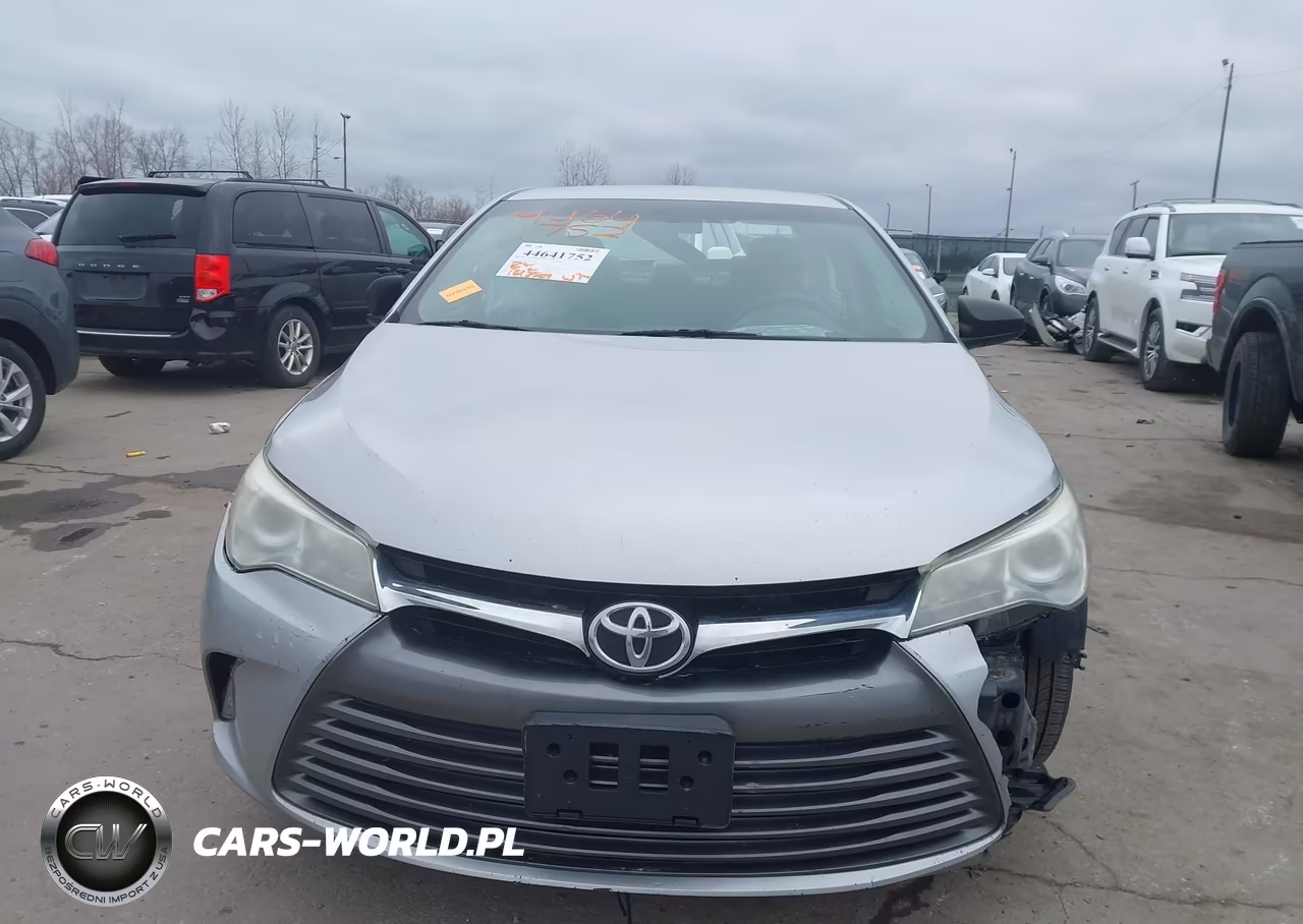 2016 Toyota Camry Le VIN:4T4BF1FK6GR520178 - 13
