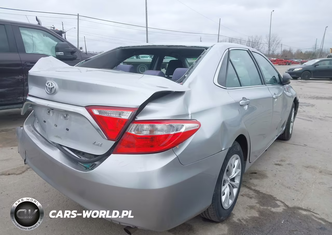 2016 Toyota Camry Le VIN:4T4BF1FK6GR520178 - 4